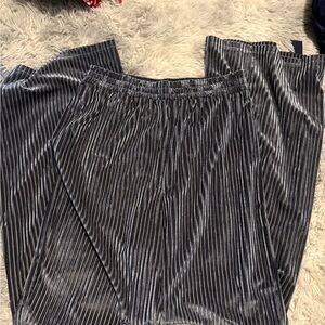 SHEIN Shimmering Gray Velvet Pants